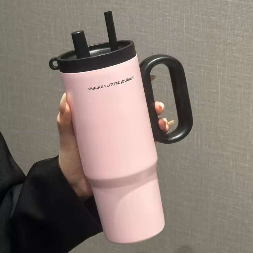 Sipco Everyday Tumbler with Handle & Straw.